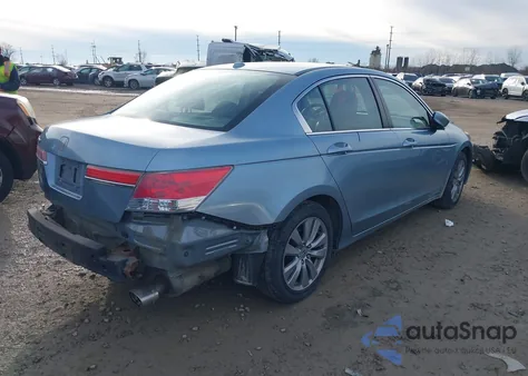 2012 Honda Accord 2.4 Ex-L from USA, damaged, VIN 1HGCP2F80CA083804